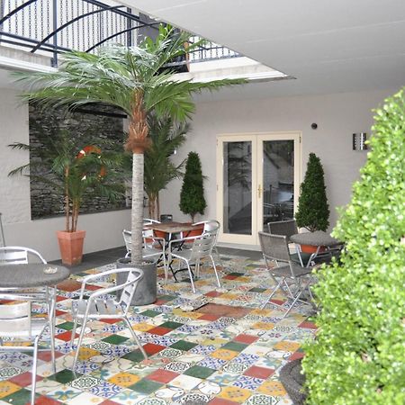 Quinlan & Cooke Boutique Townhouse And Qcs Seafood Restaurant Hotel Cahersiveen Exterior foto